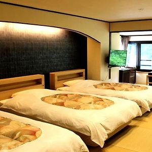 Standard Triple Room Hot Spring Bath